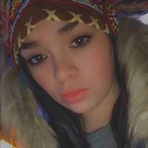 Meet your Posher, Tara